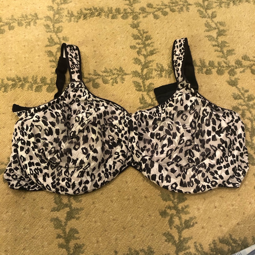 Leopard Wacoal 40DDD underwire lined bra, no padding